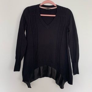 IVANKA TRUMP SWEATER